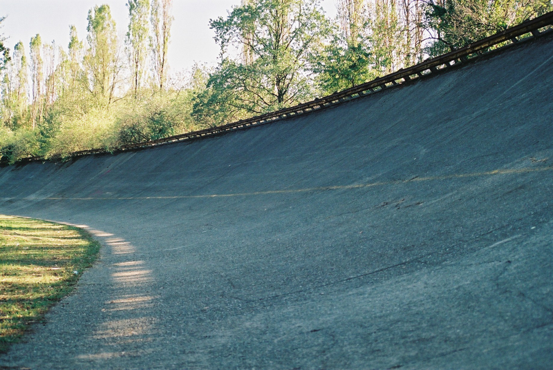 Illustration for article titled Italian Grand Prix at Monza Through the Ages